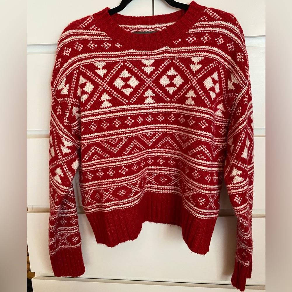 AE Fairisle Snowdrift Sweater Size